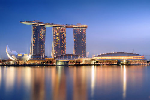 1280px-marina_bay_sands_in_the_evening_-_20101120